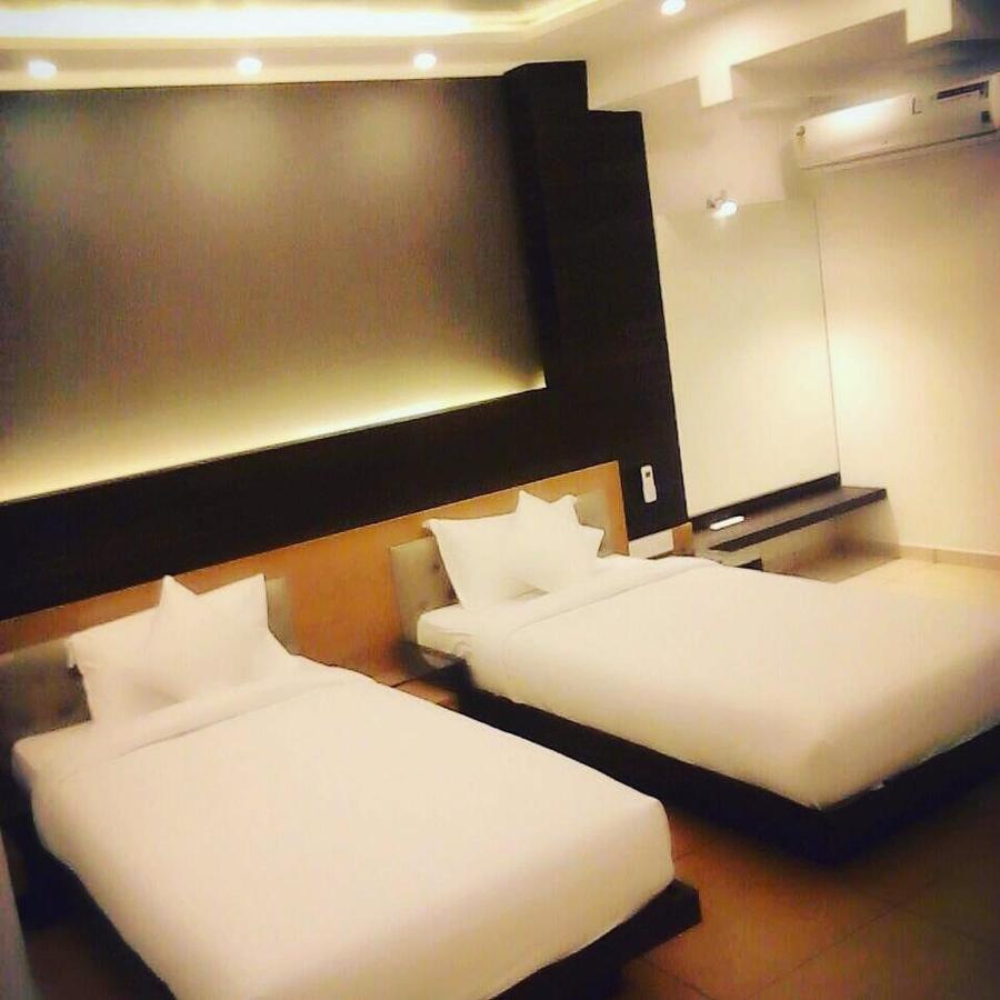 Hotel Al Amana Tower Kondotty Екстериор снимка