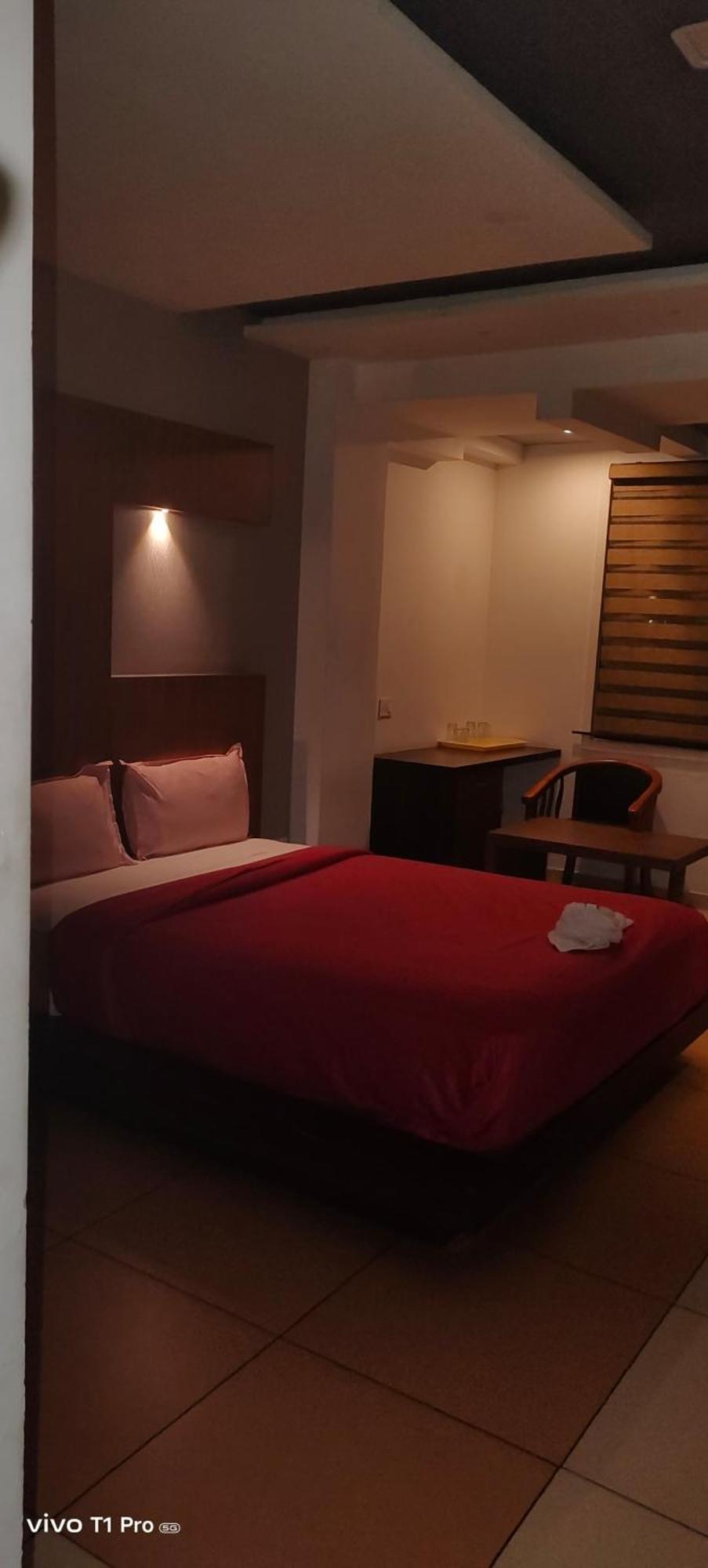 Hotel Al Amana Tower Kondotty Екстериор снимка